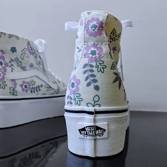 Vans Women Sk8-Hi Tapered Canvas Sneaker in Lovely Pastel Floral Frosted Mint - Picture 6 of 13